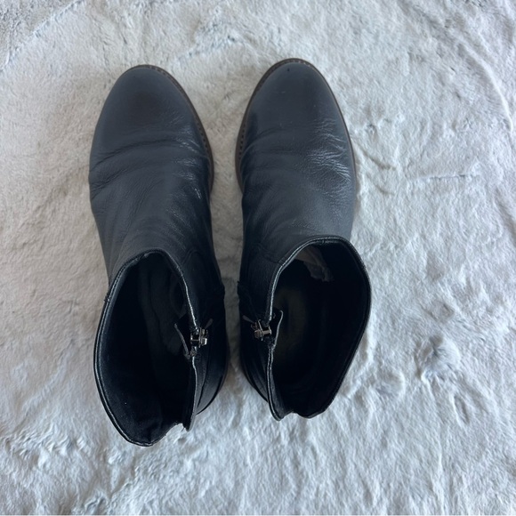 Franco Sarto Gently  worn black leather booties! Women size 7.0 - Picture 5 of 12